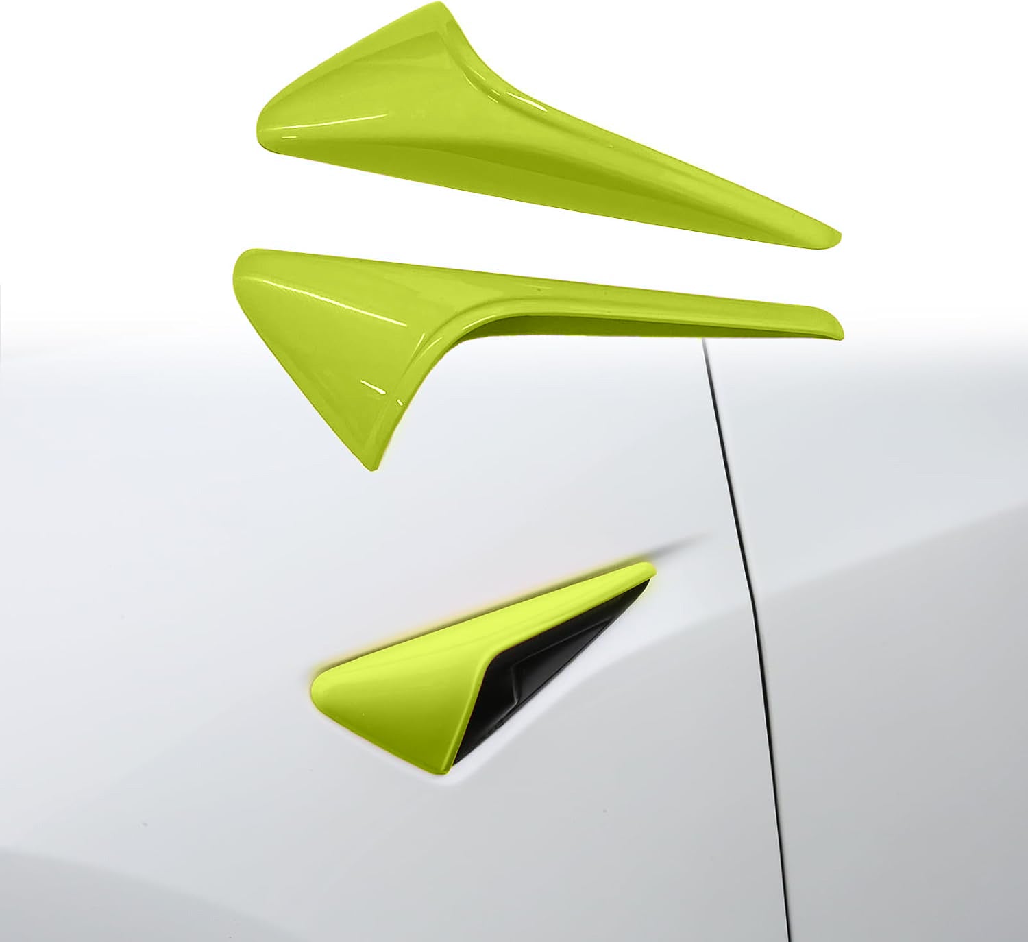 Green HW 4.0 side camera decoration cover on Tesla Model Y Juniper fender